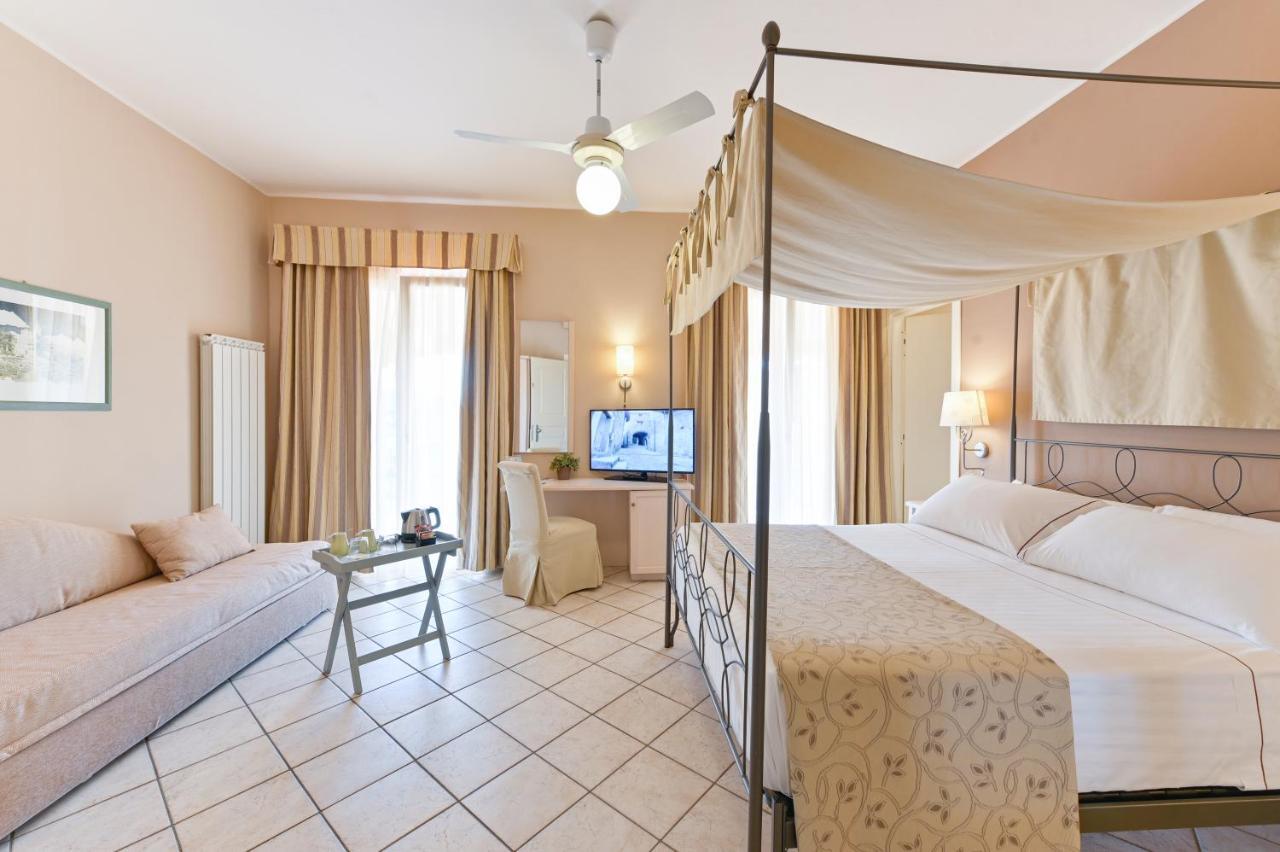 Deluxe Junior Suite,957670801:JPEG
